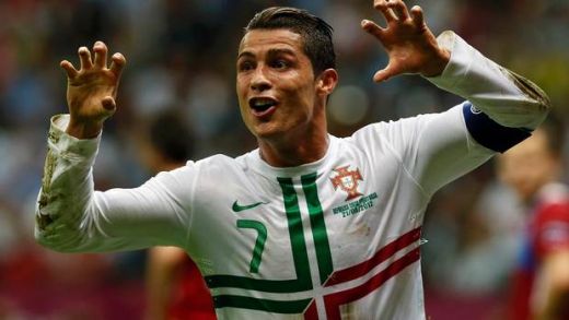 EUROBLOG, ZIUA 18 | Aroganta lui Ronaldo pentru nationala Spaniei:"Va ajung 3 zile" Au aparut BLOOPERS de la Euro 2012 :))_6