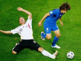 
	Razbunare pentru Cupa Mondiala! Italia este COSMARUL nemtilor inca de acum 6 ani! Motivul pentru care Podolski si Klose NU vor sa dea mana cu Pirlo si Buffon!
