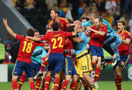 Spania e in FINALA!!! Portugalia 2-4 Spania, dupa penalty-uri! Bruno Alves a ingropat Portugalia, Ramos gol din scarita!_11