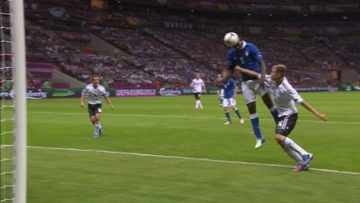 Balotelli a facut meciul vietii, Italia joaca FINALA cu Spania: Germania 1-2 Italia! Cel mai frumos meci de la Euro! VEZI GOLURILE 3D_4