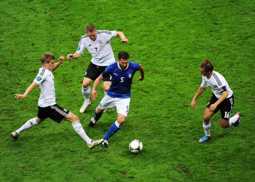Balotelli a facut meciul vietii, Italia joaca FINALA cu Spania: Germania 1-2 Italia! Cel mai frumos meci de la Euro! VEZI GOLURILE 3D_13