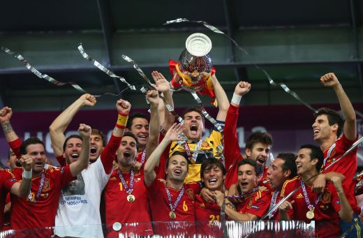 
	ALBAcadabra! TRIPLA istorica pentru Spania: doua EURO si Cupa Mondiala! Spania 4-0 Italia! Cea mai buna nationala din istorie?
