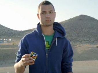 
	VIDEO: Test imposibil! Reusesti sa rezolvi cubul lui Rubik in cel mai puternic Golf supersport?
