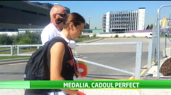 Mihaela Lacatusu poate lua medalie la Olimpiada chiar de ziua ei! E nedespartita la Londra de sotul antrenor! VIDEO