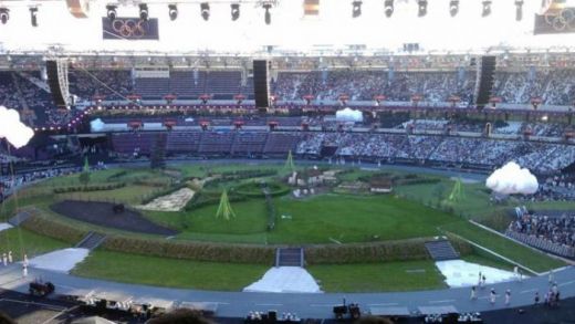 FOTO Ceremonie IMPRESIONANTA la Jocurile Olimpice! Un SAT intreg se muta pe stadion! Cum arata REGIA de 35 de milioane:_21
