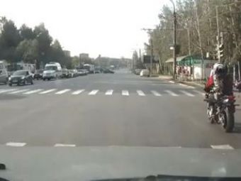 
	VIDEO:&nbsp;&quot;Sandra Izbasa&quot;&nbsp;varianta pe motor reuseste o&nbsp;saritura de&nbsp;10&nbsp;peste o masina care era sa &quot;o&quot;&nbsp;omoare!
