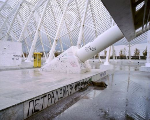 FOTO / Urmarile Jocurilor Olimpice: Un complex mancat de rugina si 11.000.000.000 de dolari aruncati pe geam! In ce tara?_3