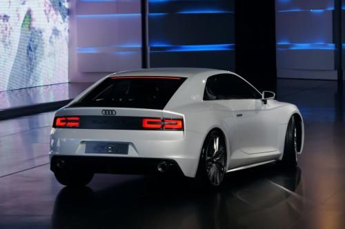 FOTO Un nou MONSTRU de la Audi! Nemtii resusciteaza un model istoric de curse! Vezi primele informatii oficiale:_13