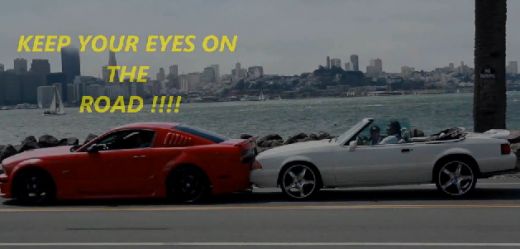 
	VIDEO: Accident penibil filmat live intre&nbsp;doua Mustang-uri si un Corvette! Vezi cum au iesit mototolite toate trei!
