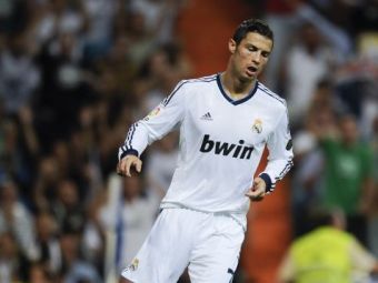 
	CUTREMUR in fotbal! Cristiano Ronaldo poate pleca acum de la Real, miliardarii se intrec in oferte! Cele 2 echipe la care poate ajunge CR7:

