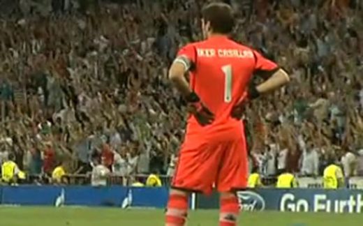
	VIDEO Razboi pe FATA la Real! Casillas vs Cristiano si Mourinho! Gestul INCREDIBIL de la golul lui CR7. Cine castiga lupta asta?
