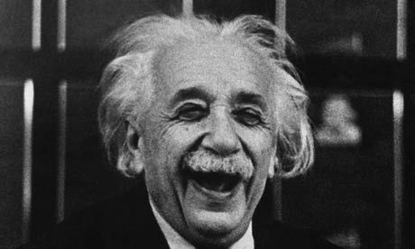 Imaginea care a SOCAT 1 MILIARD de oameni! "Einstein TRAIESTE!" A fost fotografiat pe strazile din India!_2