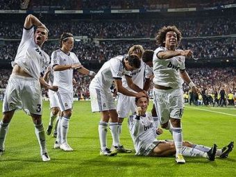 
	Real Madrid 5-1 Deportivo! Echipa lui Mourinho a facut SHOW pe Santiago Bernabeu! Ronaldo a reusit un Hat-Trick! Vezi golurile AICI: 
