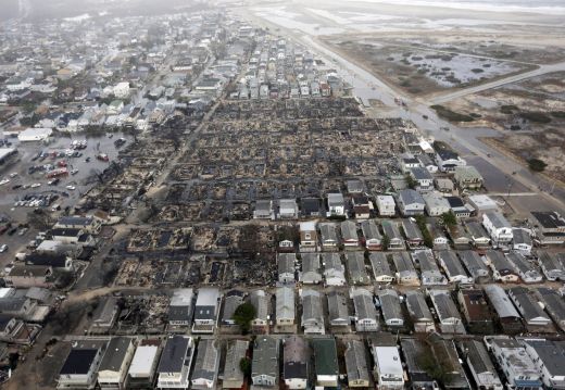 FOTO CUTREMURATOR! Aici erau 111 case! Imaginea DISPERATA a americanilor dupa uraganul Sandy! Cum arata New York:_15