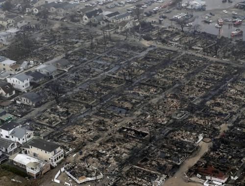 FOTO CUTREMURATOR! Aici erau 111 case! Imaginea DISPERATA a americanilor dupa uraganul Sandy! Cum arata New York:_17