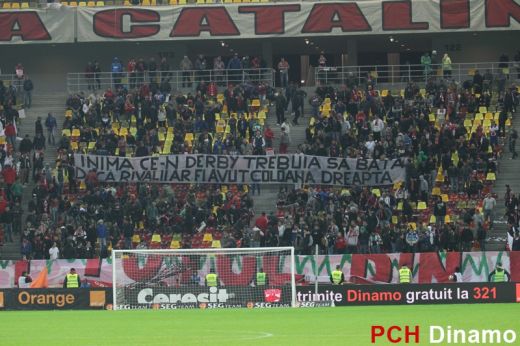 Dinamovistii au afisat coregrafia INTERZISA pe National Arena: "Faceti totul din inima" Mesajul care le da de gandit stelistilor: FOTO_2