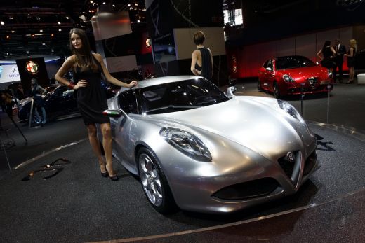 FOTO Alfa Romeo promite cea mai FRUMOASA masina din lume! Racheta pregatita pentru 2013! Se poate bate cu Ferrari si Lambo?_12