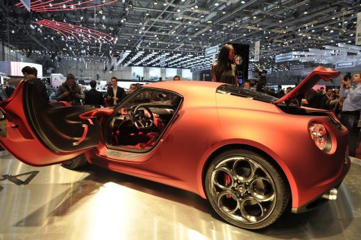 FOTO Alfa Romeo promite cea mai FRUMOASA masina din lume! Racheta pregatita pentru 2013! Se poate bate cu Ferrari si Lambo?_4