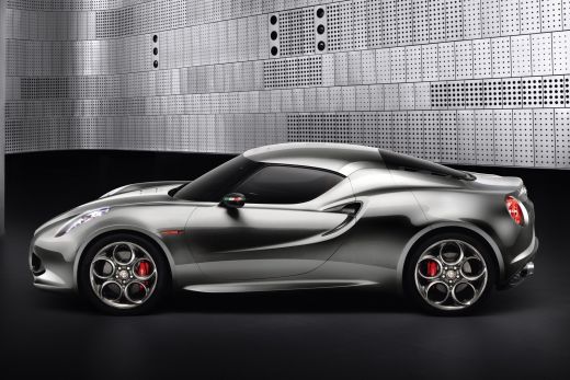 FOTO Alfa Romeo promite cea mai FRUMOASA masina din lume! Racheta pregatita pentru 2013! Se poate bate cu Ferrari si Lambo?_10