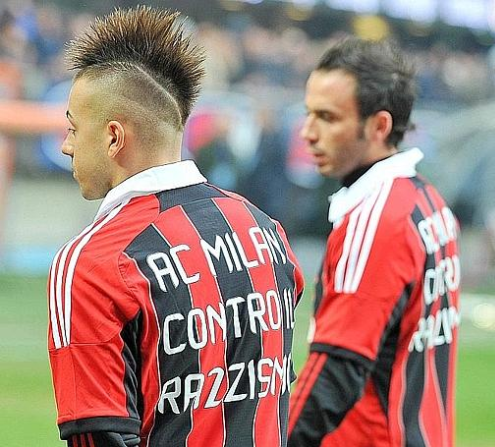 Milan a facut tricouri speciale dupa scandalul rasist in care a fost implicat Boateng! MESAJUL scris pe tricourile milanezilor:_1