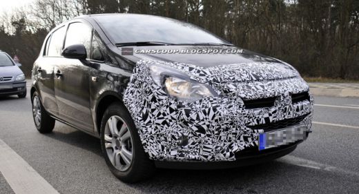 FOTO Noua Corsa a fost SPIONATA pe sosea! Opel isi schimba fata! Cum arata noua masina la teste:_7