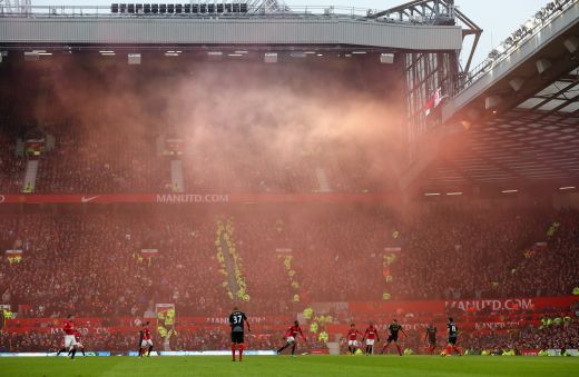 Galeria Zilei: United defileaza spre titlu! Ferguson a tremurat in fata lui Liverpool pentru un final nebun! CLICK AICI PENTRU FOTO:_5