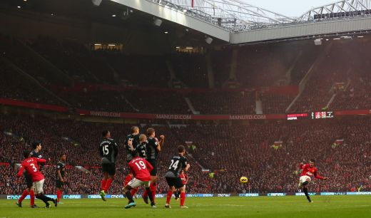 Galeria Zilei: United defileaza spre titlu! Ferguson a tremurat in fata lui Liverpool pentru un final nebun! CLICK AICI PENTRU FOTO:_9