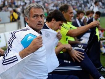 
	Mourinho devine cel mai mare TRADATOR din fotbal! Englezii au anuntat unde ar putea antrena din vara, fanii au luat-o razna! Mutarea la care nimeni nu se astepta: 

