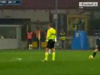 
	VIDEO Gol SENZATIONAL Chivu! A marcat superb din lovitura libera, dar s-a accidentat! Cum a inscris al treilea gol pentru Inter:
