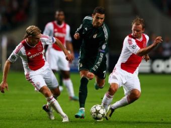 
	Asta e surpriza olandezilor pentru stelisti! Un super atacant debuteaza in tricoul lui Ajax: &quot;Vrea sa fie titular sezonul viitor la Barcelona&quot; 
