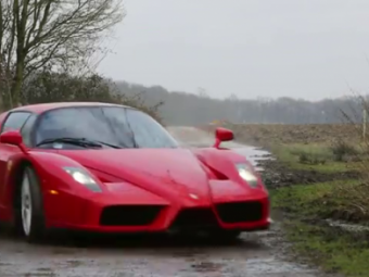 
	VIDEO Cum sa distrugi cel mai tare Ferrari din lume: il scoti la OFFROAD! Miliardarul care se plictisea la tara! Imagini INCREDIBILE:
