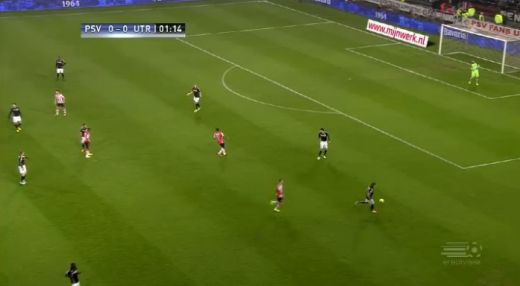 Gest EMOTIONANT al unui superstar de la PSV: "Asta e pentru tine, Mihaita Nesu!" Vezi momentul superb aici! VIDEO_3