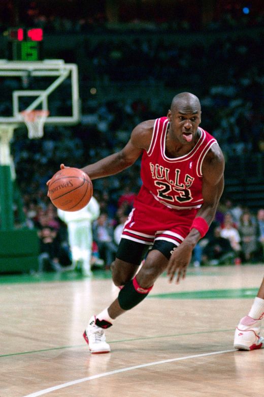 La 50 de ani, Jordan este chemat pe teren: "Ar putea sa joace in NBA, ar da sigur 10 puncte pe meci!" Momentele magice care au schimbat definitiv baschetul!_8