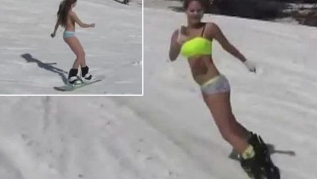 
	VIDEO Nimic nu ii opreste pe rusi! Ski in bikini la -40 de grade! Siberia s-a transformat in cea mai SEXY statiune din lume!
