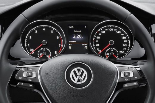 Primele imagini cu Golful pregatit de VW la Salonul Auto de la Geneva. FOTO: Vezi aici cum arata:_4
