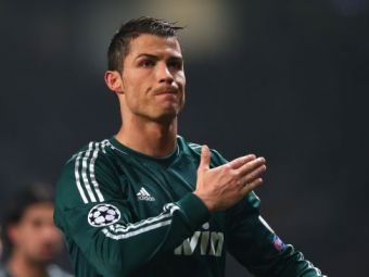 
	Ronaldo, lasat masca de primirea pe care i-au pregatit-o fanii lui United! Declaratia UMILA a starului de la Real: &quot;E incredibil ce au facut pentru mine!&quot; De ce a fost trist la final: