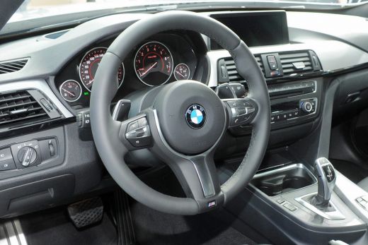 FOTO Cocosatul de la GENEVA 2013! BMW a lansat Seria 3 GT! Imagini de la marea lansare:_16