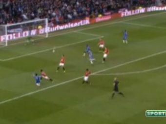
	GOL teribil pentru Steaua! Noul Zidane a marcat un eurogol pentru Chelsea! Executia anului 2013 l-a speriat pe Ferguson! VIDEO cu reusita lui Hazard!
