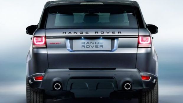 
	FOTO S-a lansat la New York! Primele imagini cu noul Range Rover Sport! Dau britanicii lovitura cu el?
