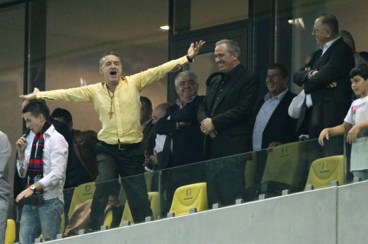 Becali anunta ca face un ATAC NAUCITOR, fanii ii cer un SUPER GOLGHETER: "Ar fi inlocuitorul perfect pentru Rusescu!" PERLA care o poate duce pe Steaua in Liga:_1
