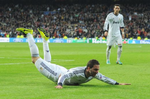 Galeria Zilei: Real Madrid zboara spre finala Ligii! Meciul in care Terim si-a amintit ca Galata s-a calificat cu noroc! CLICK AICI PENTRU FOTO:_11