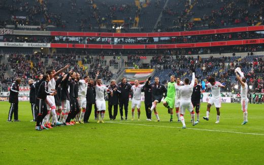 Moment ISTORIC! Toata lumea aplauda in picioare o performanta ULUITOARE! Schweinsteiger a facut-o campioana pe Bayern cu un gol FABULOS! VIDEO:_21
