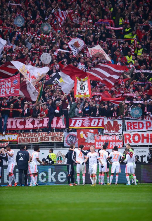 Moment ISTORIC! Toata lumea aplauda in picioare o performanta ULUITOARE! Schweinsteiger a facut-o campioana pe Bayern cu un gol FABULOS! VIDEO:_5