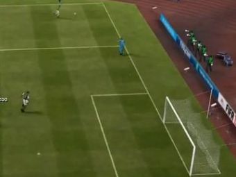 
	A iesit cu PORTARUL aiurea, apoi a primit cel mai tare gol! Executie IMPOSIBILA, de pe linia portii! Epic VIDEO din FIFA 13:
