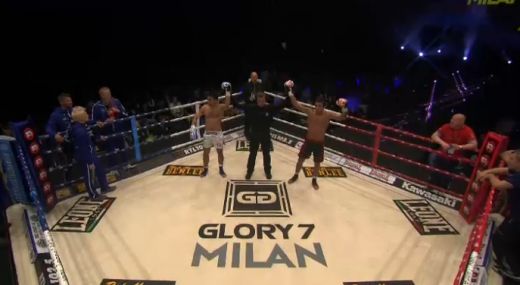 SUPER BATAIE la Milano. GLORY Fara mila! Petrosyan l-a batut pe El Boustati si ramane CEL MAI BUN din lume! VIDEO_8