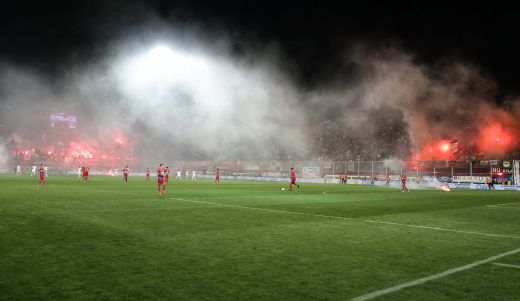Galeria Zilei: Clipa in care ne-am simtit ca-n Kosovo! Rapid 1-1 Steaua, sau povestea nebuna, cu imagini HORROR! FOTO:_5