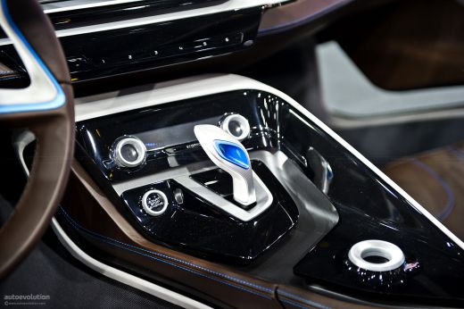 BMW, cea mai SPECTACULOASA lansare din 2013: masina sport cu consum incredibil de MIC! Modelul e gata sa iasa pe sosea:_4