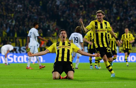 Umilinta REALA pentru Ronaldo si Mourinho! Lewandowski a dat 4 goluri si Dortmund este cu un pas in finala! Borussia 4-1 Real Madrid! Vezi toate fazele meciului - VIDEO_11