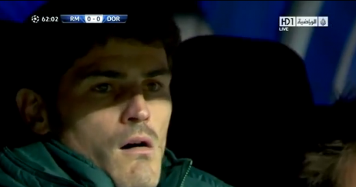 Reactia incredibila a lui Casillas pe banca la faza SERII pentru Real! Ce a facut cand rivalul sau a scos dintr-o situatie IMPOSIBILA_3