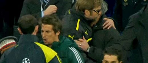 Moment GENIAL la finalul meciului! Cum a fost surprins Mourinho si gestul DEMENT al unui jucator de la Real in fata bancii_3